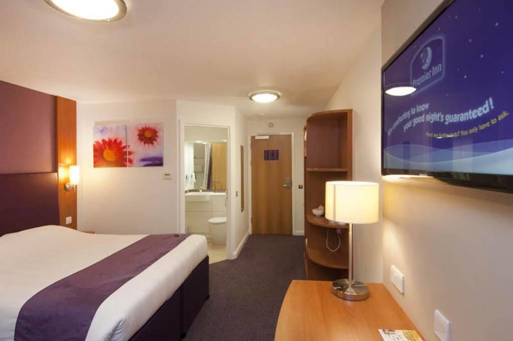 Premier Inn London Dagenham Zewnętrze zdjęcie